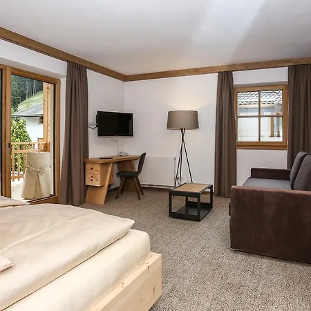 Hotel Höllriegl Sarntal